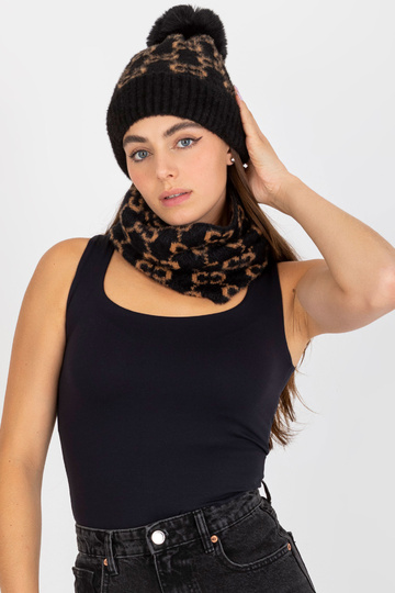 Juoda kupranugarių... 2