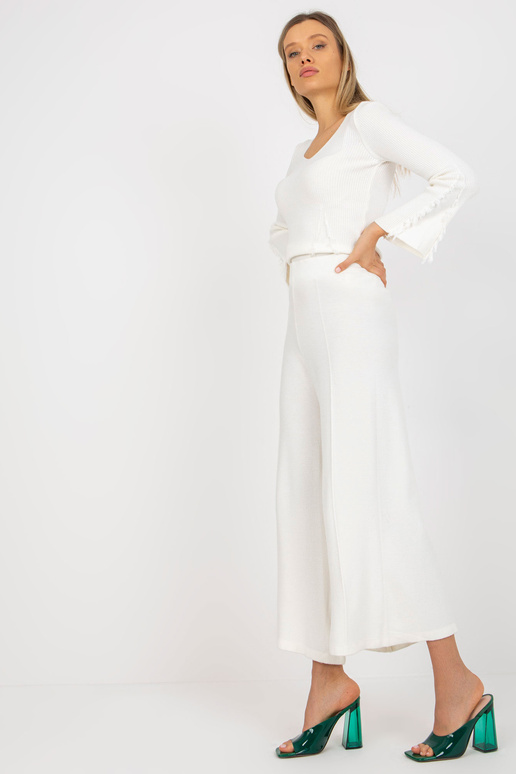 Ecru moteriškos megztos kelnės... Ecru moteriškos megztos kelnės...