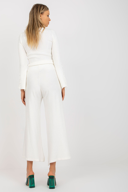 Ecru moteriškos megztos kelnės... Ecru moteriškos megztos kelnės...