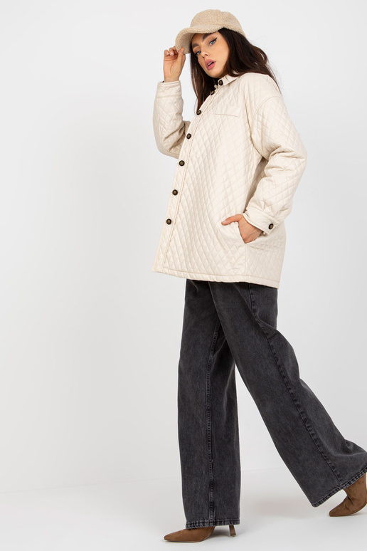 Šviesiai smėlio spalvos pereinamasis...