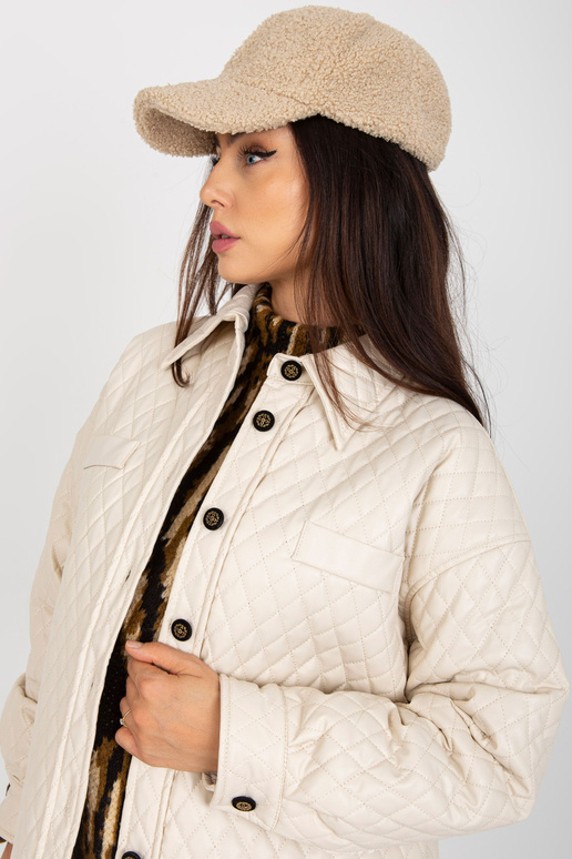 Šviesiai smėlio spalvos pereinamasis...