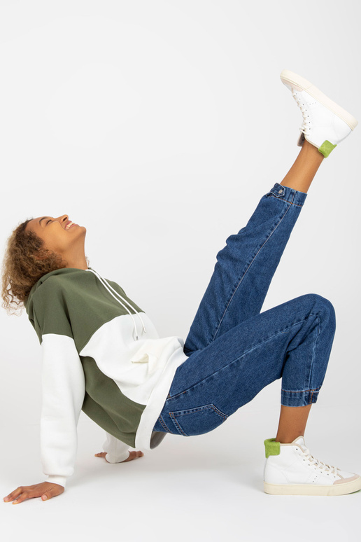 Khaki ekru spalvos megztinis,...