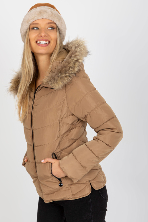 Camel pereinamoji striukė su kailiu...