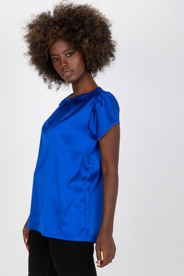 Tamsiai mėlyna lygi...