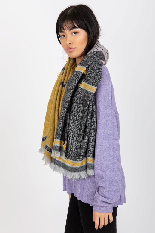 Chustka AT-CH-14201-1.77P JUODA/GELTONA Chustka AT-CH-14201-1.77P JUODA/GELTONA