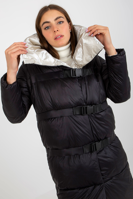 Juodos ir smėlio spalvos pūkinė...