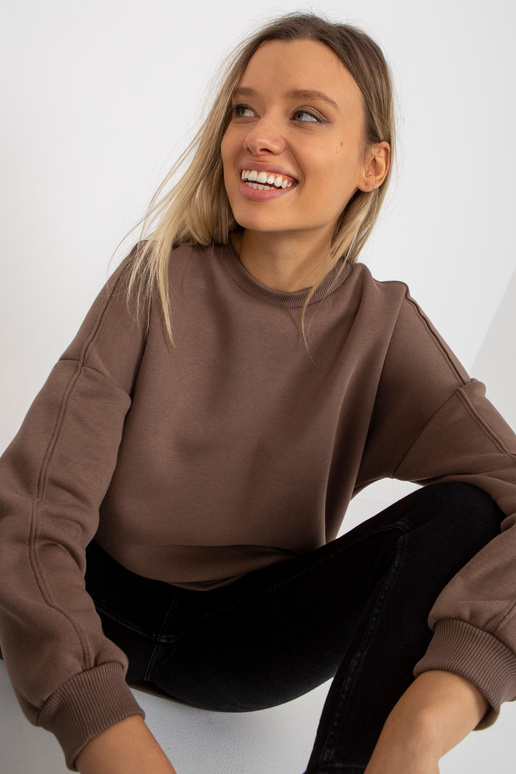 Rudas paprastas megztinis su apvalia...