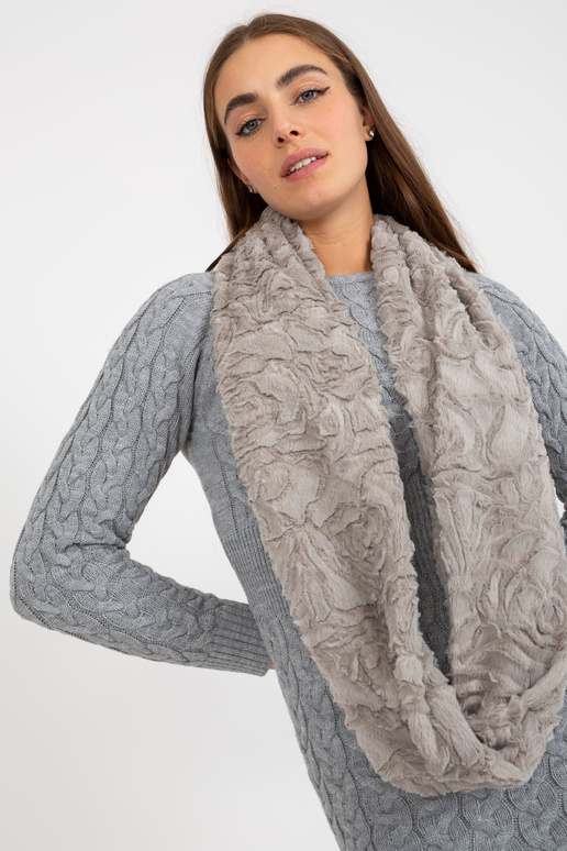 Pilkas moteriškas dirbtinio kailio...