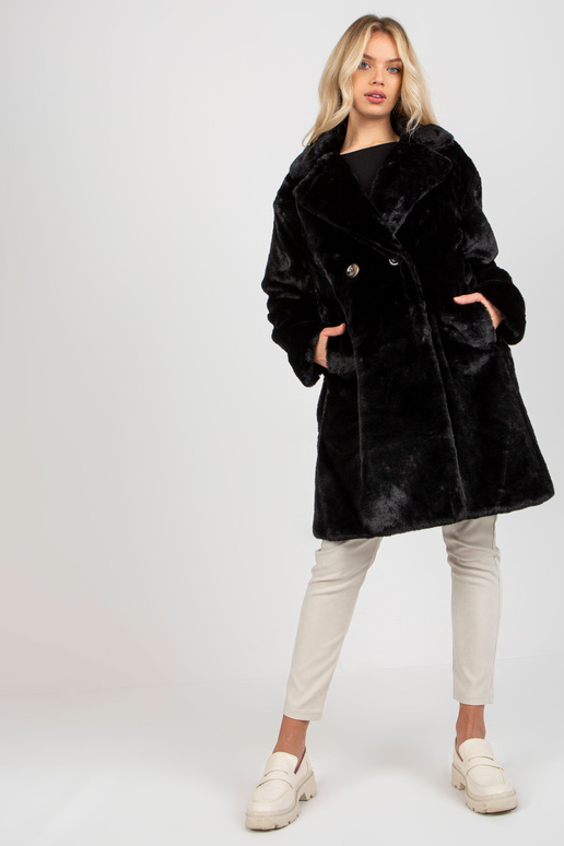 Juodas moteriškas kailinis su... Juodas moteriškas kailinis su...
