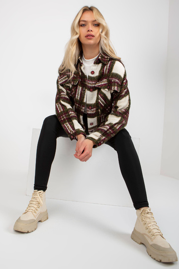 Bordo ir chaki spalvos...