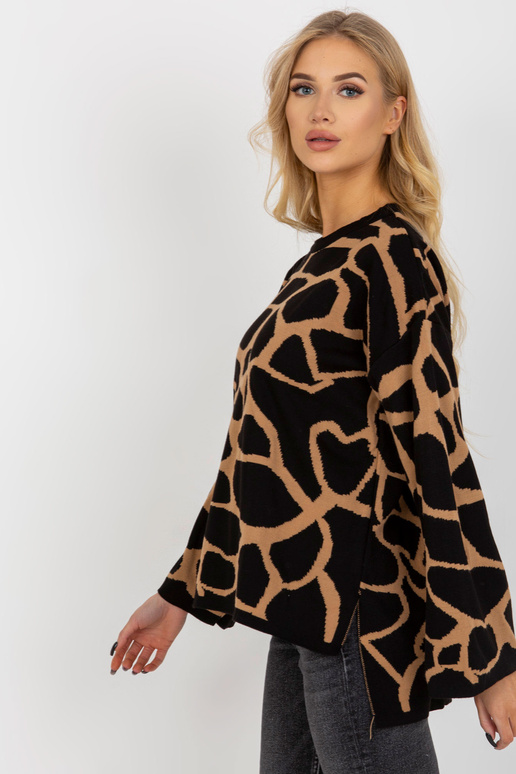 Camel Black raštuotas plačiomis...