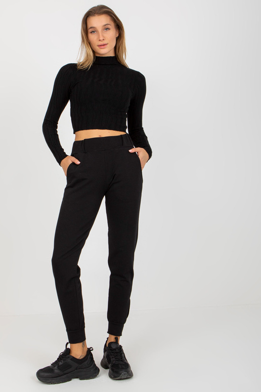 Juodos moteriškos sportinės kelnės be... Juodos moteriškos sportinės kelnės be...