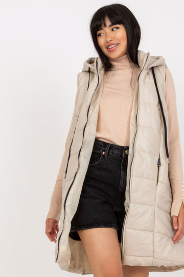 Šviesiai smėlio spalvos...