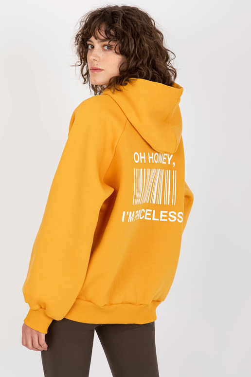 Tamsiai geltonas megztinis su raštu... Tamsiai geltonas megztinis su raštu...