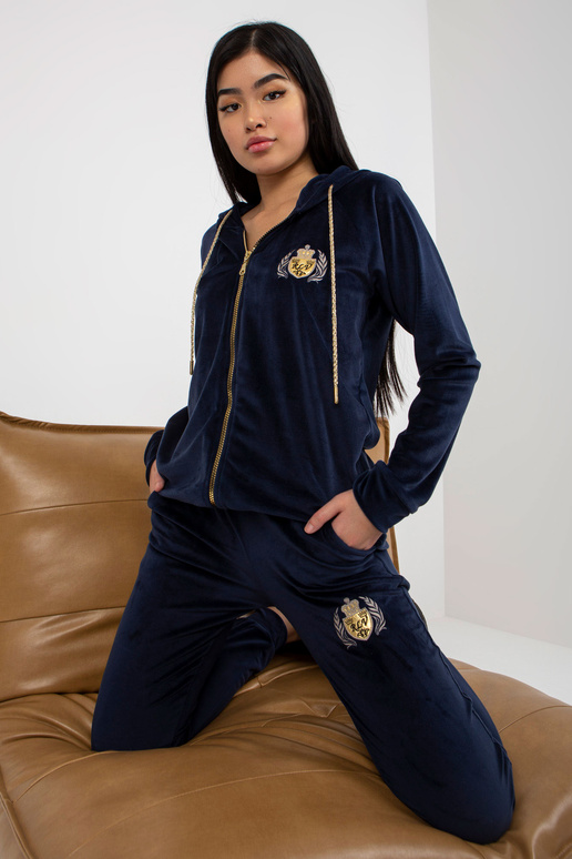 Tamsiai mėlynas dviejų dalių... Tamsiai mėlynas dviejų dalių...