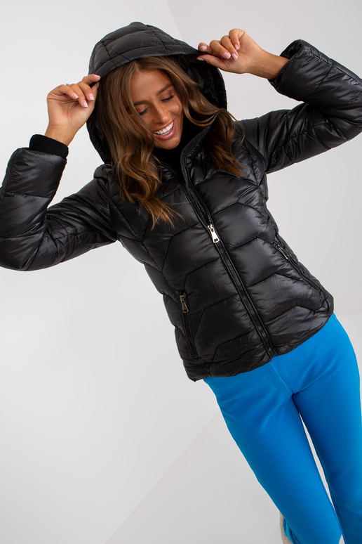 Juoda moteriška pereinamoji striukė...