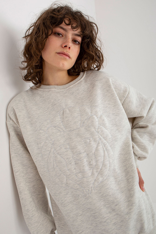 Šviesiai pilkas negabaritinis...