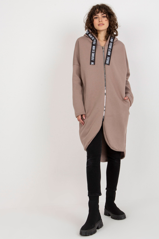 Tamsiai smėlio spalvos ilgas,... Tamsiai smėlio spalvos ilgas,...