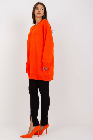 Oranžinė megzta suknelė su...