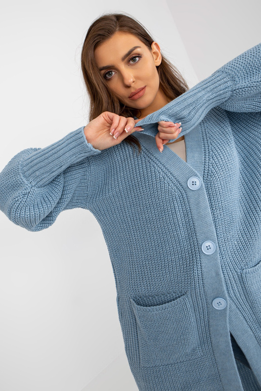 Šviesiai mėlynas ilgas megztinis su...