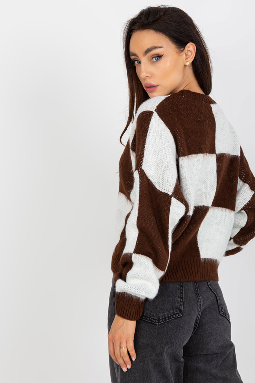 Rudas ir baltas laisvas klasikinis...