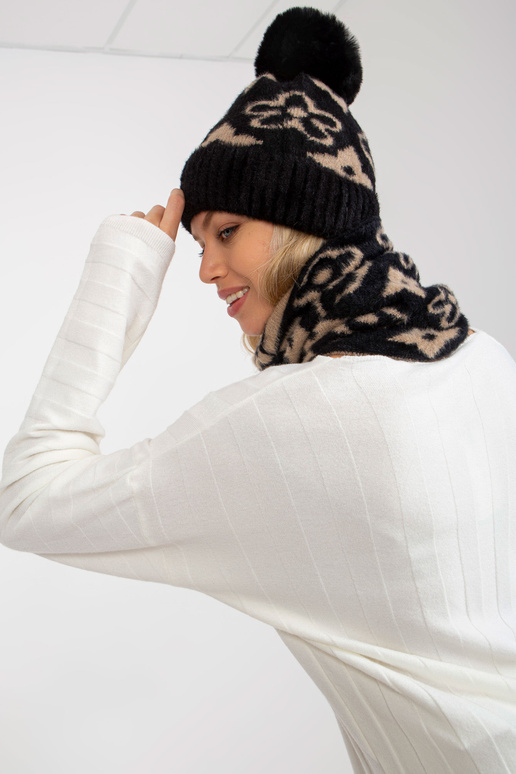 Juodos ir smėlio spalvos moteriška...