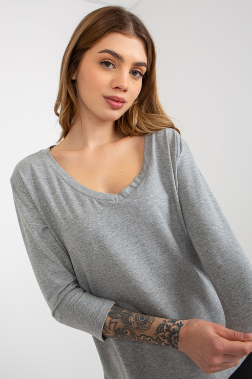 Pilka melanžinė palaidinė su V formos... Pilka melanžinė palaidinė su V formos...