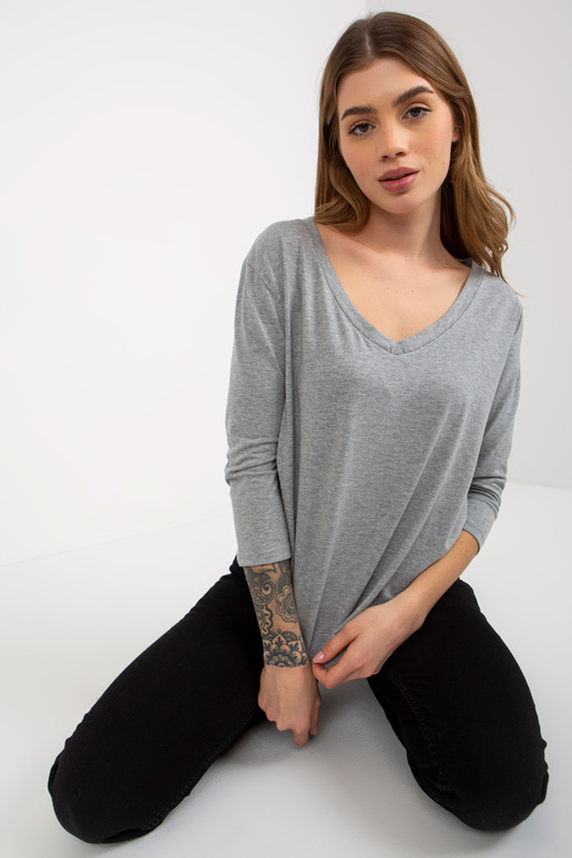 Pilka melanžinė palaidinė su V formos... Pilka melanžinė palaidinė su V formos...