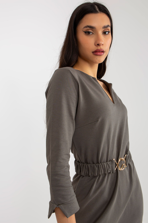 Chaki spalvos tiesus megztinis... Chaki spalvos tiesus megztinis...