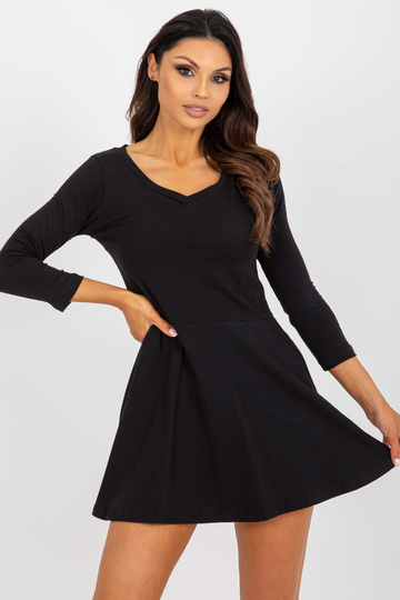 Juoda platėjanti paprasta... 2