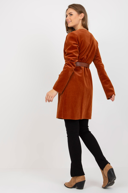 Šviesiai ruda elegantiška lovatiesė...