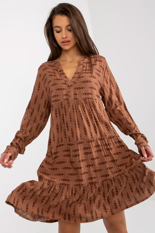 Ruda laisva suknelė su raštais ir...