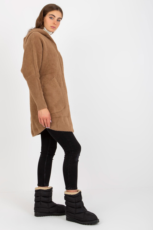 Šviesiai rudas moteriškas alpakų... Šviesiai rudas moteriškas alpakų...