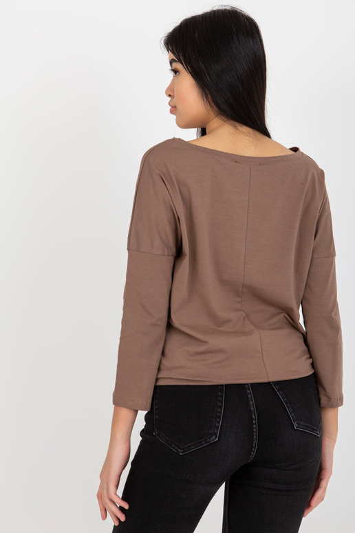 Ruda pagrindinė kasdienė palaidinė su... Ruda pagrindinė kasdienė palaidinė su...