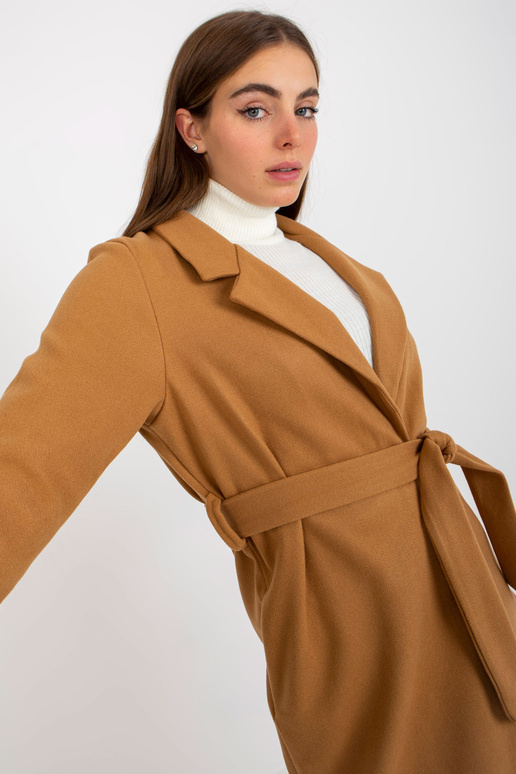 Kupranugario ilgas paltas su surišamu... Kupranugario ilgas paltas su surišamu...