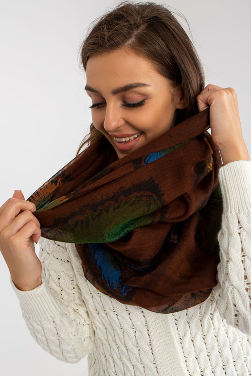 Rudas stropinis kaminas su spauda