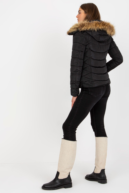 Juoda dygsniuota perėjimo striukė su... Juoda dygsniuota perėjimo striukė su...