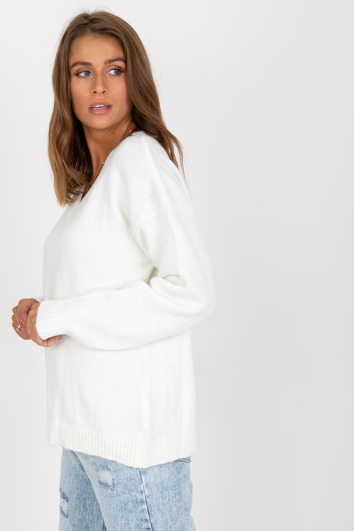 Ecru klasikinis megztas megztinis RUE...