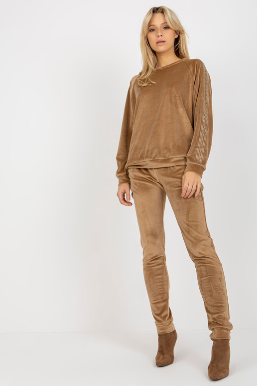 Kupranugarių dviejų dalių veliūrinis...