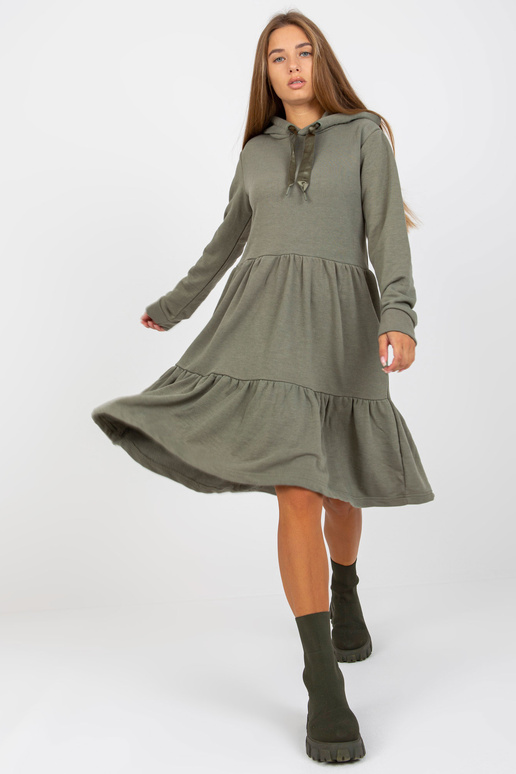 Chaki spalvos platėjanti megztinė...