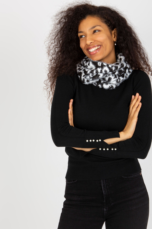 Baltas ir juodas šiltas moteriškas...