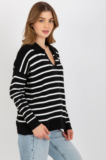 Juodai baltai dryžuotas...