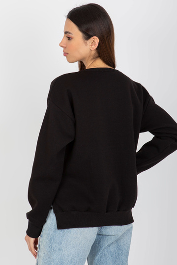 Juodi kengūros megztiniai... 2