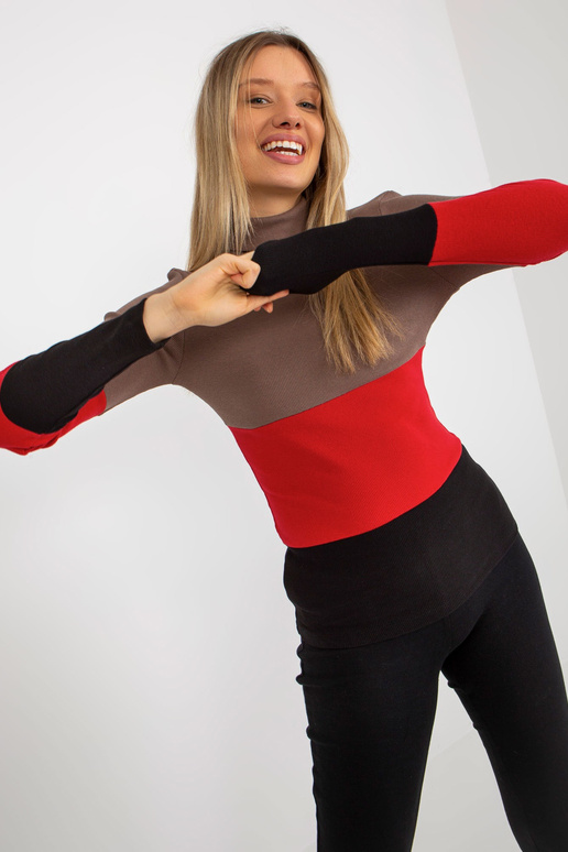 Ruda ir juoda prigludusi palaidinė... Ruda ir juoda prigludusi palaidinė...