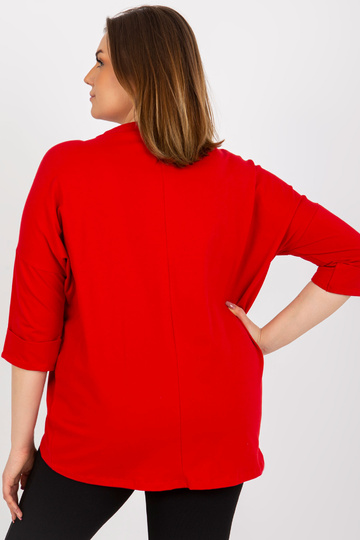 Raudona plius dydžio... 2