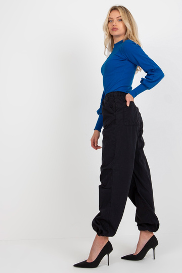 Tamsiai mėlyna rafinuota...