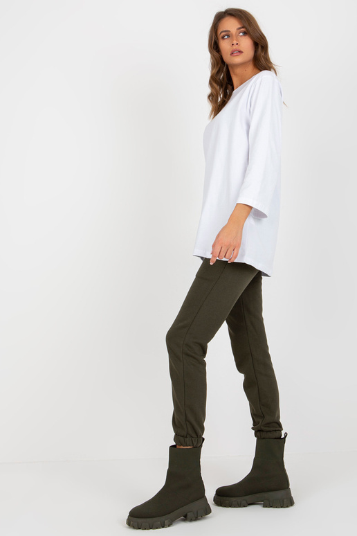 Khaki spalvos trijų dalių...