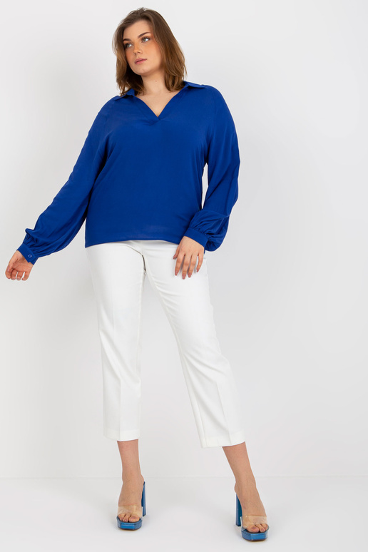 Tamsiai mėlyna plius dydžio marškinių...