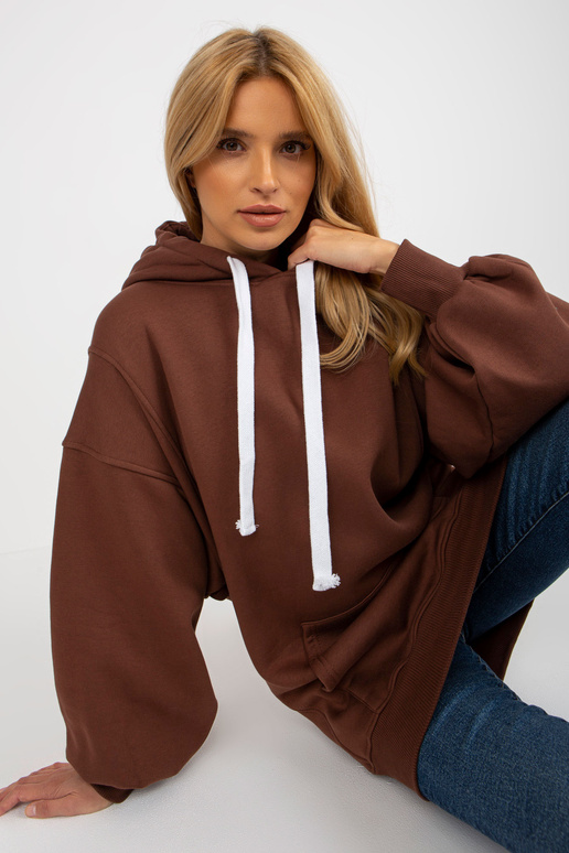 Tamsiai rudas ilgas megztinis,... Tamsiai rudas ilgas megztinis,...