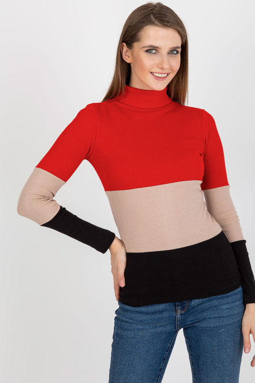 Raudona ir juoda paprasta palaidinė... Raudona ir juoda paprasta palaidinė...